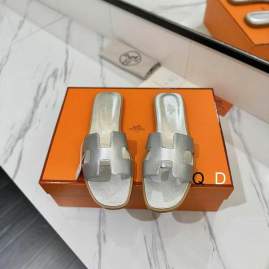 Picture of Hermes Slippers _SKUHermessz35-40GDT04011726
